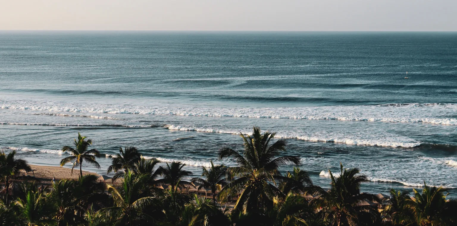 Beginner Surf BEach in Acapulco