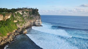 Uluwatu - Bali Surf Spot